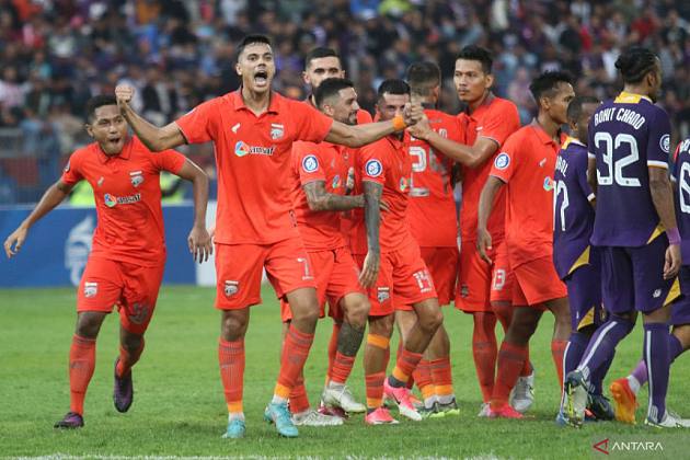 Borneo FC tiến vào bán kết với phong độ ấn tượng.