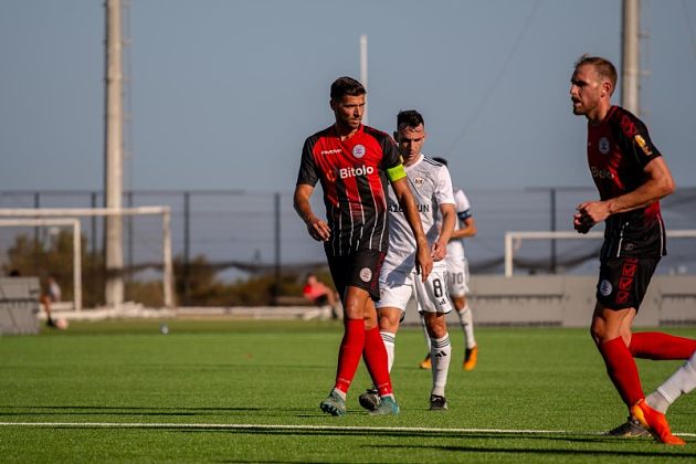 Lincoln Red Imps gặp khó khăn trong những chuyến du đấu.