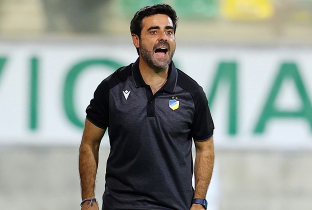 HLV của Apoel Nicosia FC sẽ không chọn lối chơi phòng ngự.